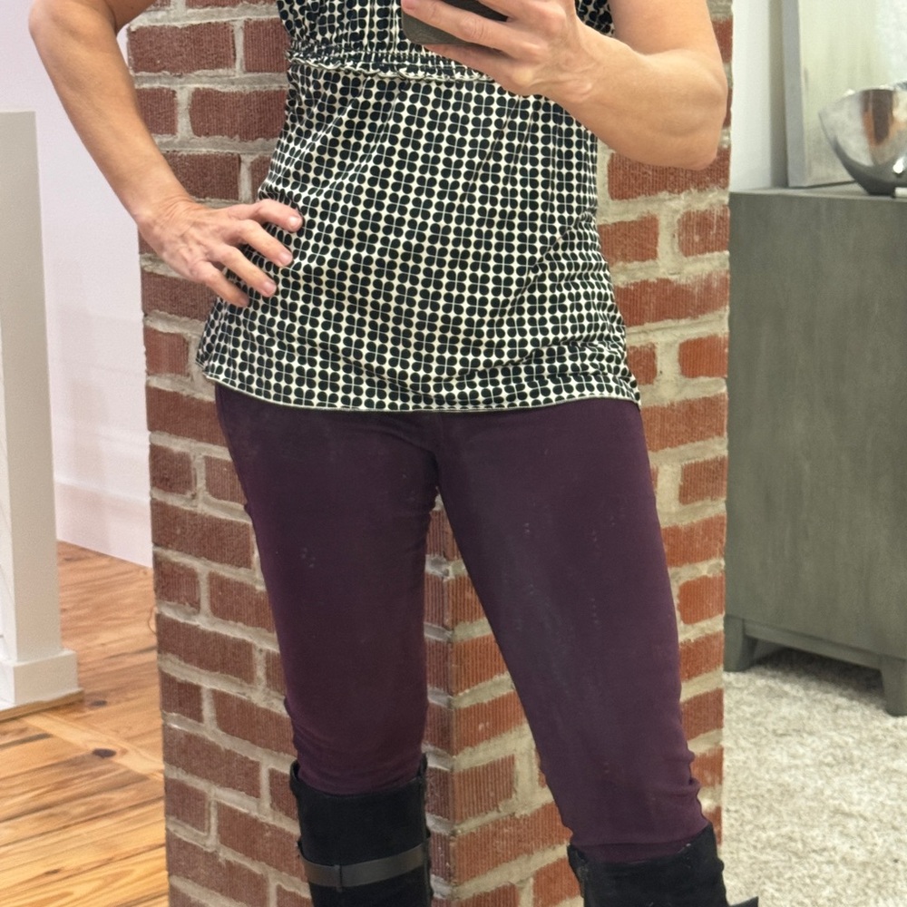 Lucky Brand Women's Deep Purple Skinny Pants and Max Studio Baby Doll Top